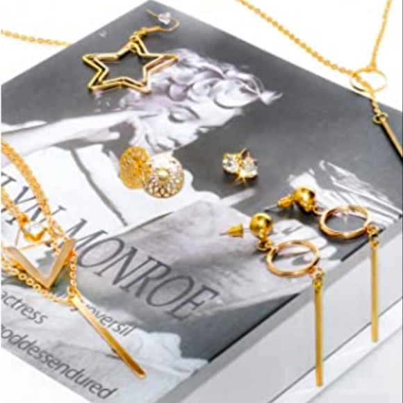 28 Piece Gold Tone Jewelry Bundle NWT - Picture 5 of 6